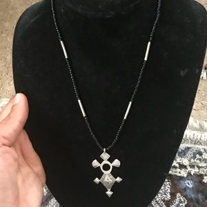 Necklace with silver pendentif